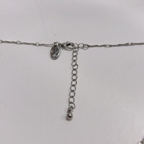 Necklace - Picture 2 of 3